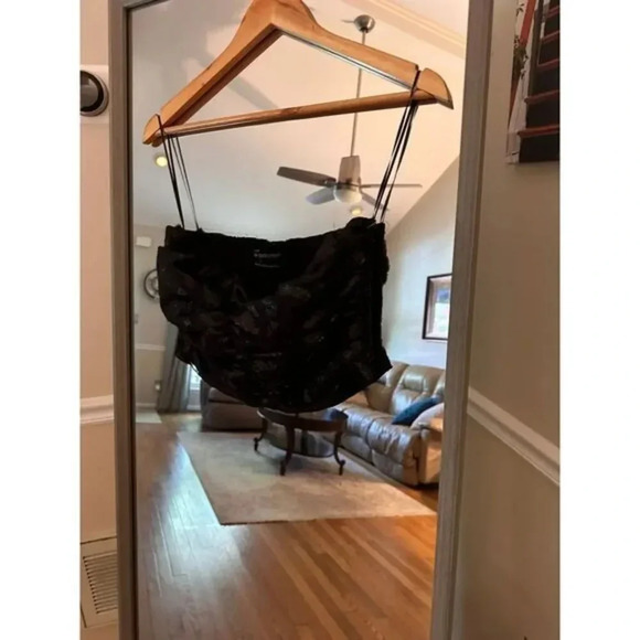 Urban Outfitters Medium‎ Cropped Top Black - Picture 1 of 5